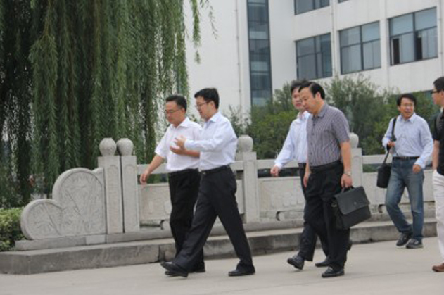 陈进华副市长-2.jpg